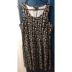 3/$22 Forever 21 Black Skater Floral Dress 2X